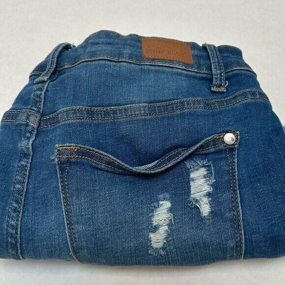 Judy Blue High Rise Leopard Patch Distressed Denim Shorts Raw Hem Medium #150015 - Picture 1 of 5